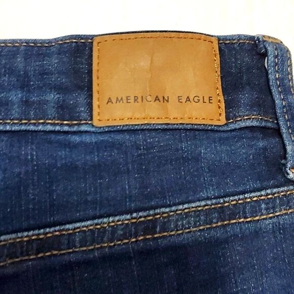 American Eagle Next Level Stretch Hi-Rise Shortie Frayed Distressed Denim Shorts - Picture 7 of 13